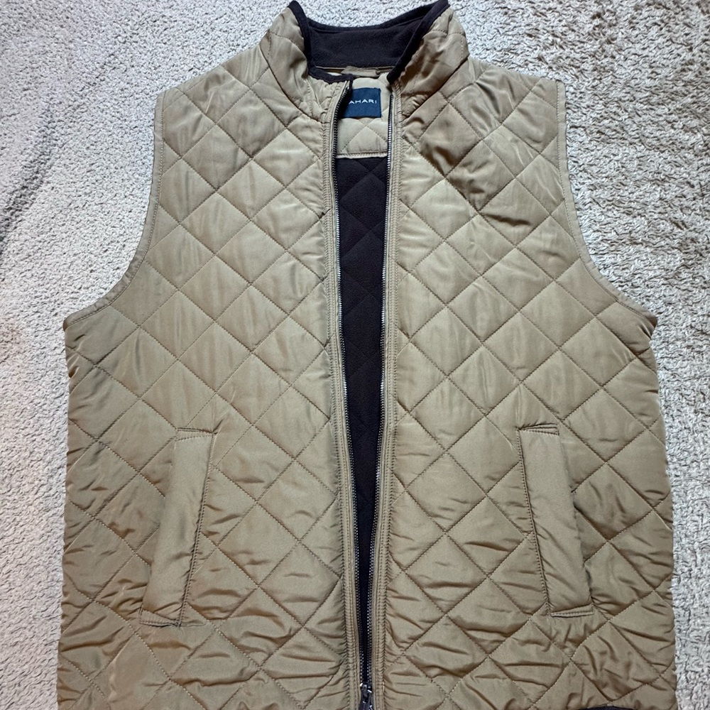 Tan Quilted Vest with Stand-Up Collar and Full-Length Zipper